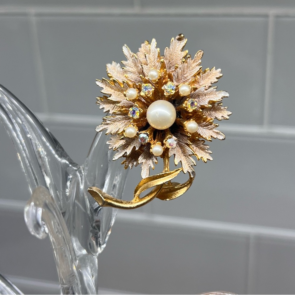 Vintage 50’s BSK Flower Brooch Gold Tone Faux Pearl AB Rhinestone Pin Texture
